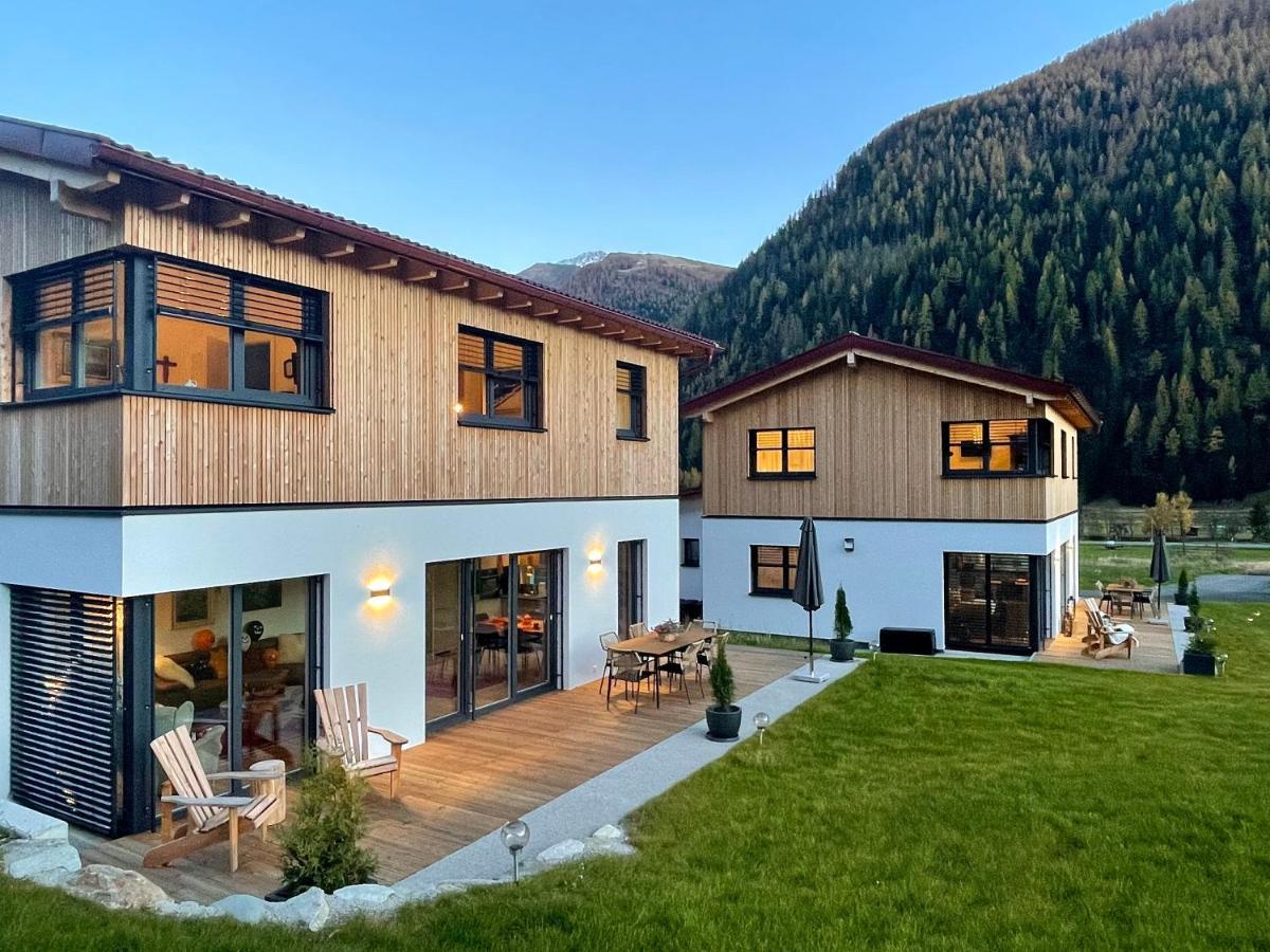Tyrol Purelife Lodges Sankt Jakob in Defereggen Exteriör bild